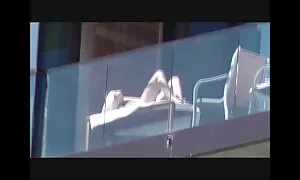 Tavallinen kypsät naiset porno vuohi revitään kahdella ja kahdella