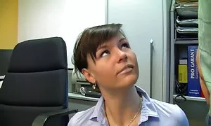 Pornoklubi pornoa naisille