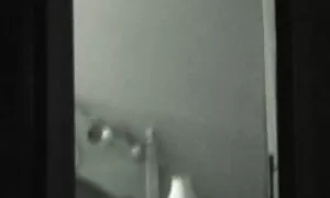Eteisestä makuuhuoneeseen porno naisille