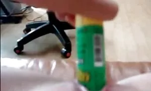 Parkitut isot naiset porno vuohet lattialla.