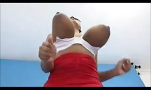Omistaja syö tytön. isot naiset porno
